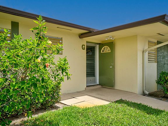 2nd image of 2915 Crosley Drive W #G