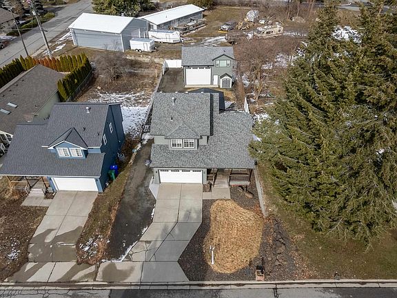 5th image of 10111 E 15th Ave