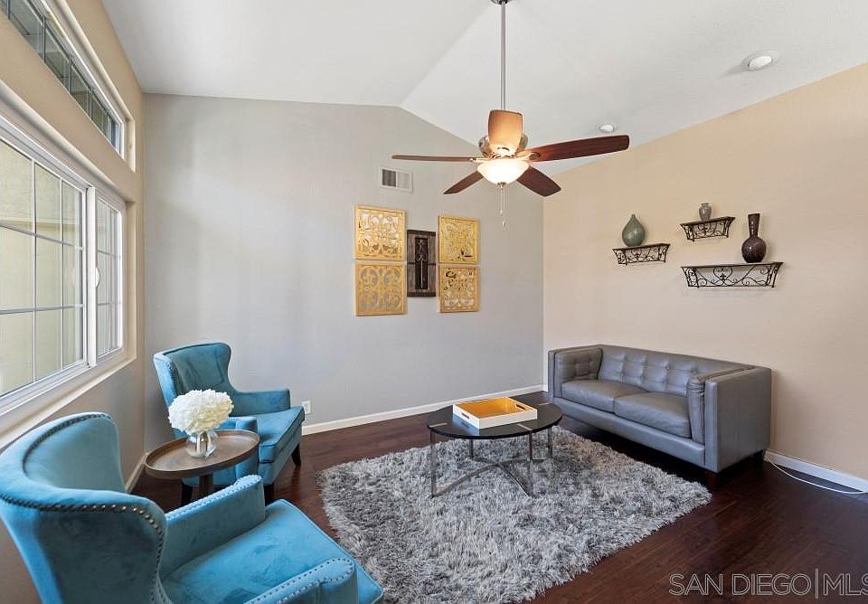 1st image of 4167 Caminito Davila