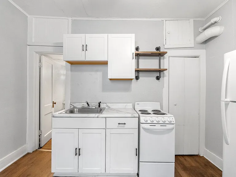 1006 Runnion Ave #102 — Photo 12