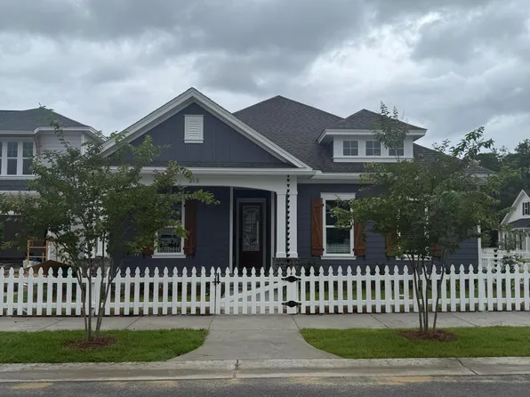 213 Red Deer Run, Niceville, FL 32578