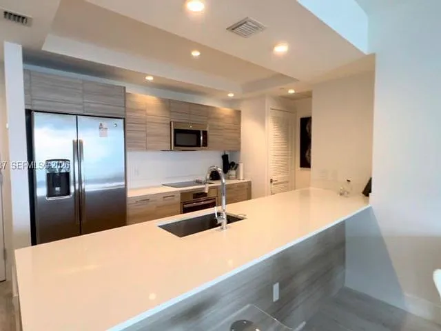 3 bed, 2.0 bath, $4,900 — Photo 2