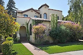 Exterior :: 1615 Willow Avenue
