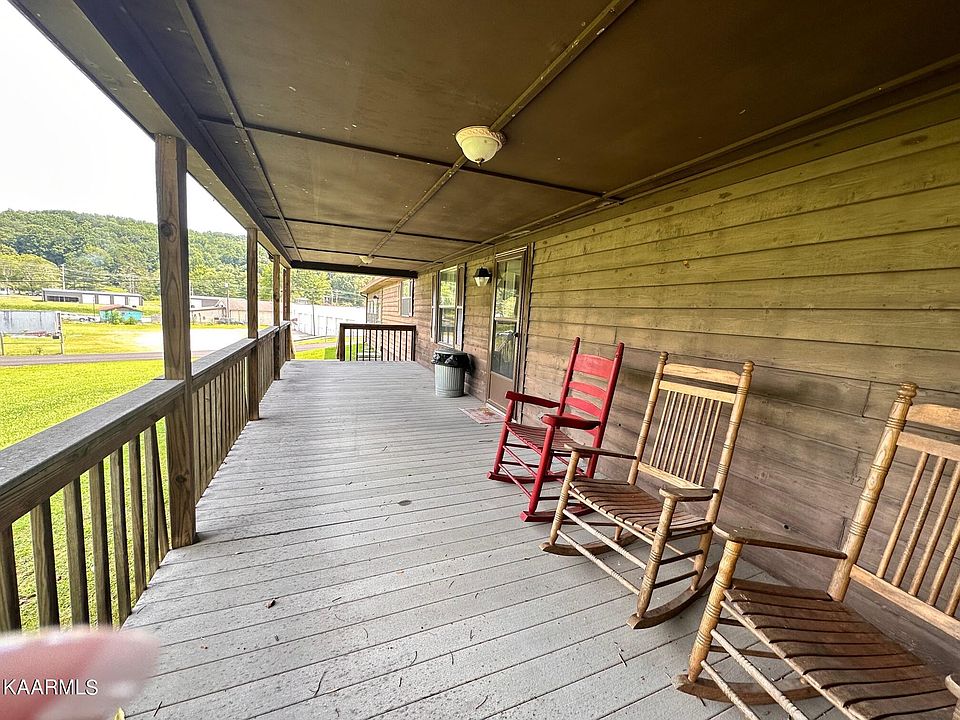 102 Sycamore Dr, Harriman, TN 37748 MLS 1235788 Zillow