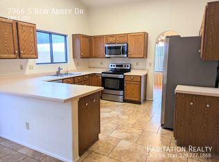 7966 S New Abbey Dr, Tucson, AZ 85747