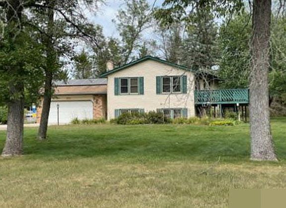 2nd image of 15885 190th St E
