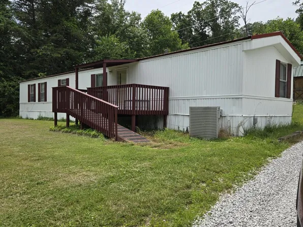2174 Lambert Rd, Berea, KY 40403