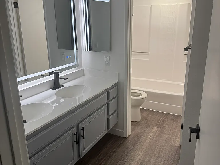 8044 Woodland Dr — Photo 8