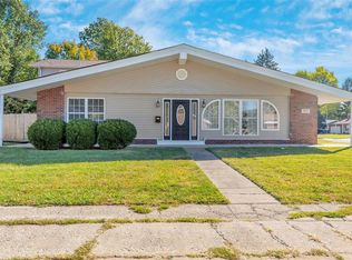 3300 Village Ln, Granite City, IL
