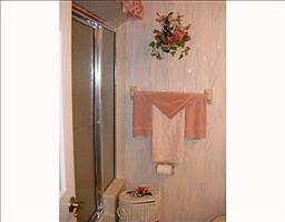 2nd image of 13138 Greenview Ct