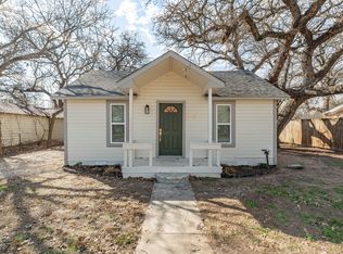 724 N Stephen Ave, Stephenville, TX 76401