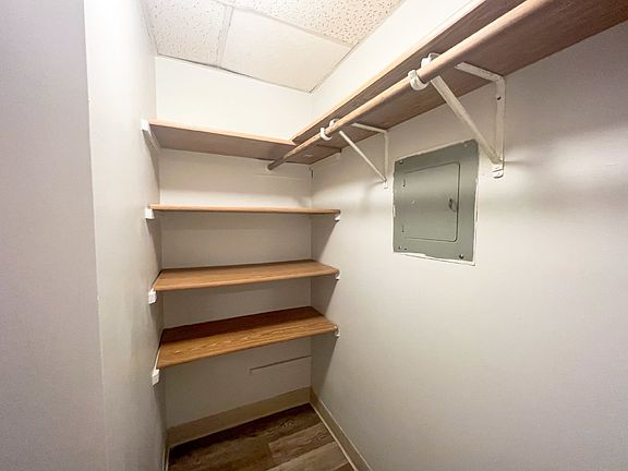 5th image of 2402 Marquette Rd APT 14