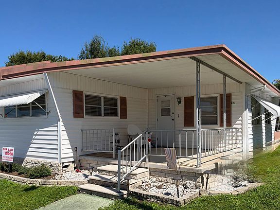 5th image of 7001 142nd Ave #18