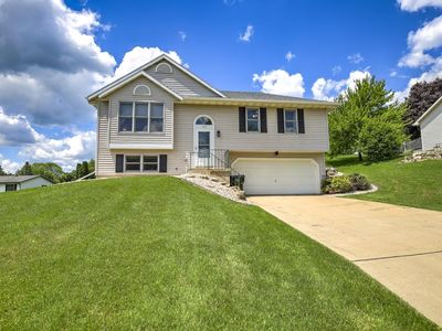 103 Victoria Ln, Barneveld, WI, 53507