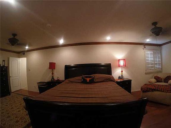 3rd image of 7660 Paiute Way