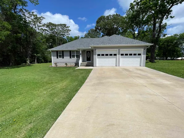 50 Perry Pl, Savannah, TN 38372