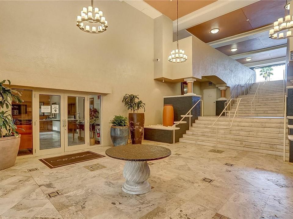 1st image of 520 SE 5th Avenue #3205