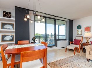 50 Longwood Ave APT 719, Brookline, MA 02446