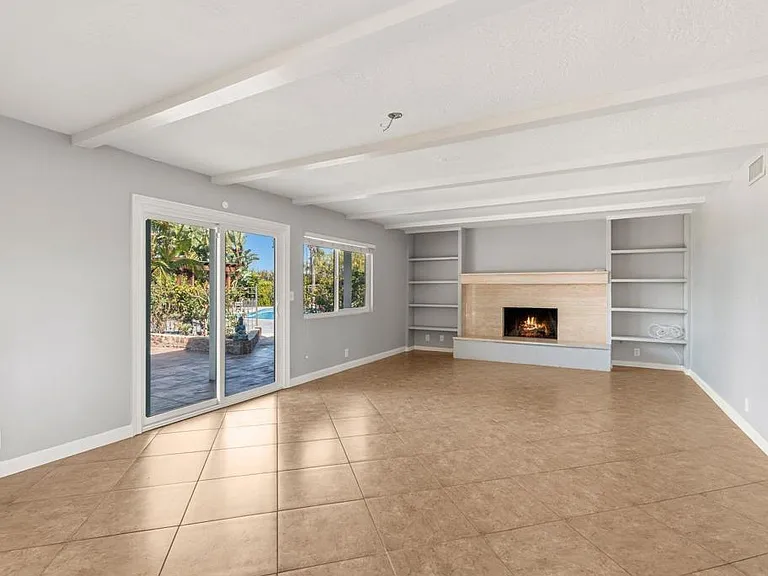 20063 Elfin Forest Ln — Photo 20