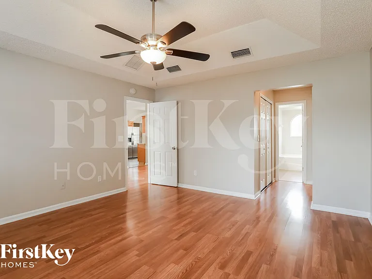 2996 Majestic Oaks Ln — Photo 11