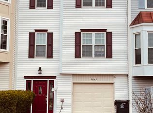 8952 Cannon Ridge Dr, Manassas, VA 20110