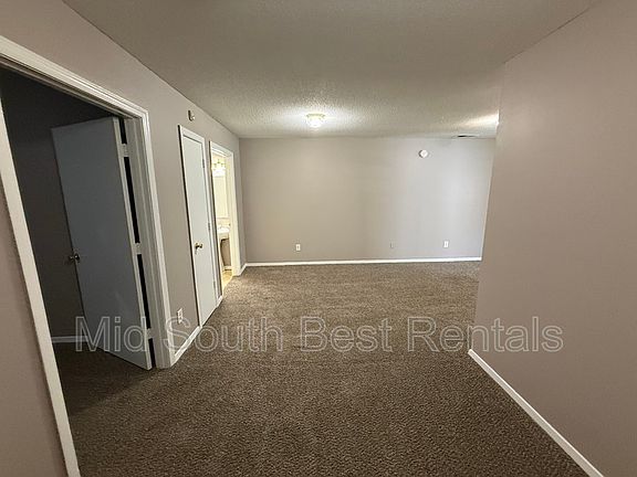 5th image of 3775 Wyndance Cres