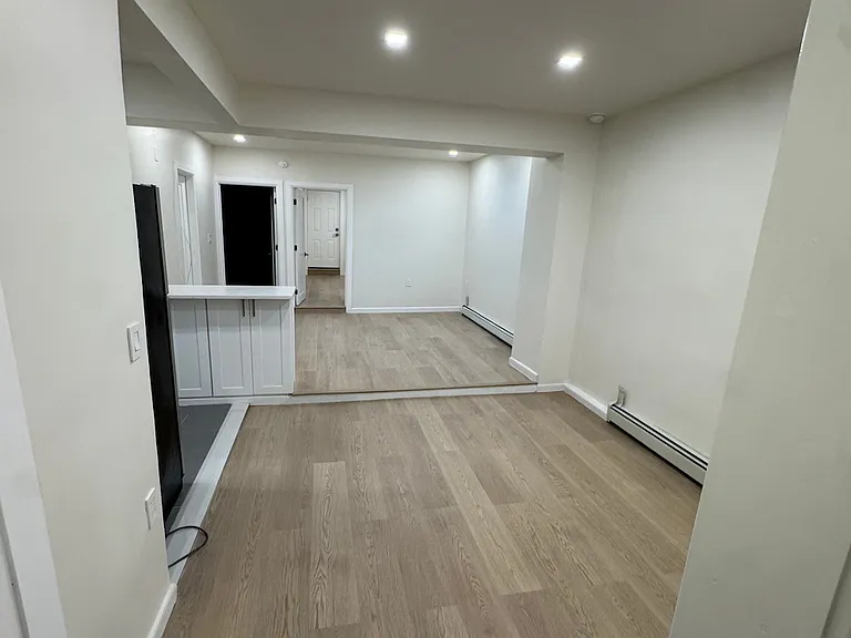 45-14 48th Ave #2R — Photo 2