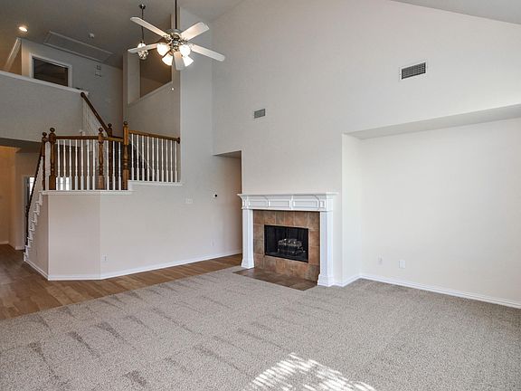 3rd image of 3309 San Patricio Dr