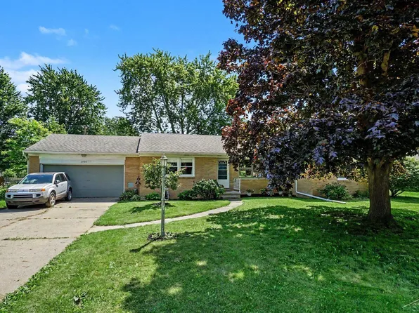 2726 Reppuhn Dr, Saginaw, MI 48603