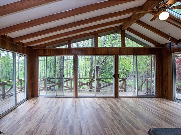 5th image of 8089 Forest Ct