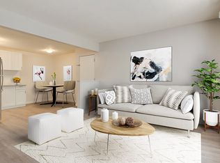 4908 53rd St #A103, Camrose, AB T4V1Z1