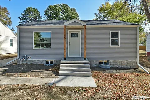 1212 N 10th St Photo 1