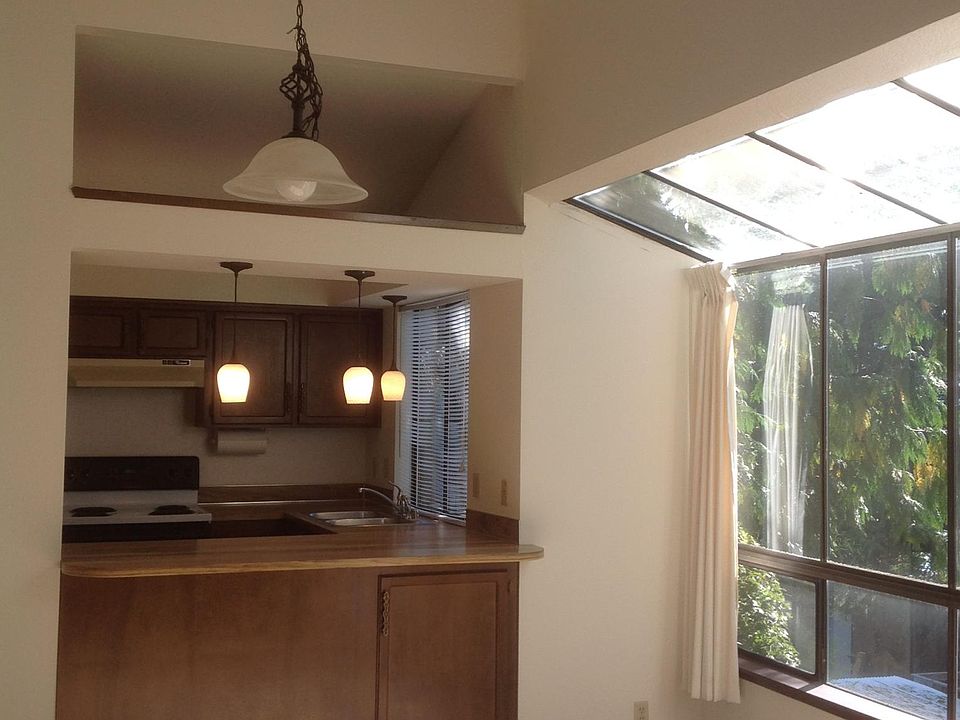 1st image of 3730 192nd St SW APT 4