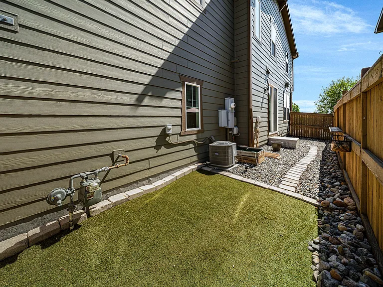 7568 S Zante Ct — Photo 18