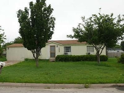 1st image of 1333 Wood Dr