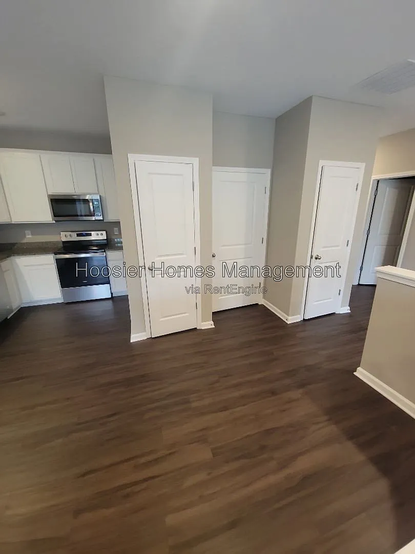 2 bed, 2.0 bath, $1,800 — Photo 4