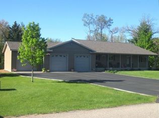 6241 Rosewood Rdg, Wisconsin Rapids, WI 54494