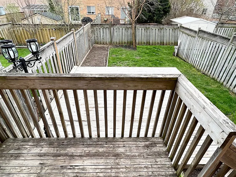 1850 Creek Way — Photo 18