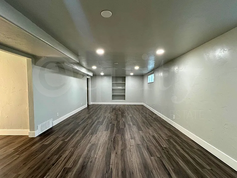 555 S 330th St E #2 — Photo 9