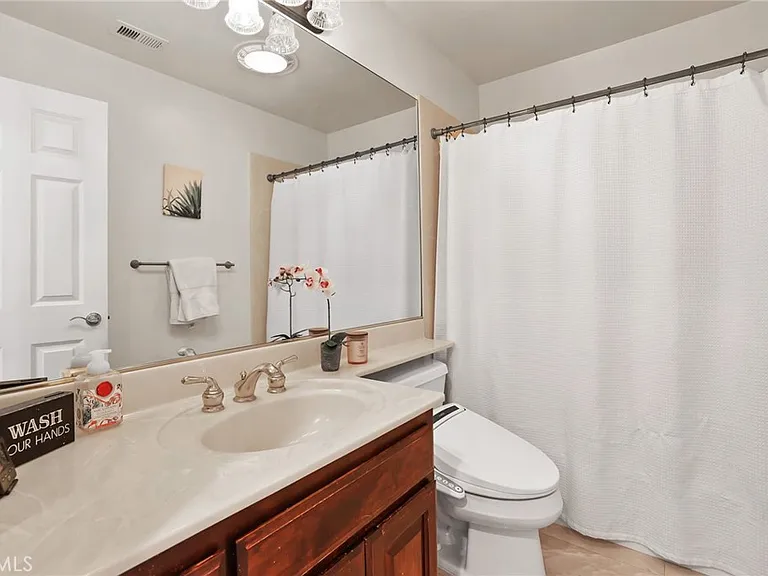 2821 Copa De Oro Dr — Photo 22