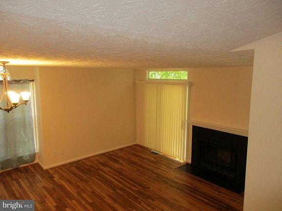 4th image of 910 Cheswold Ct Unit C-1