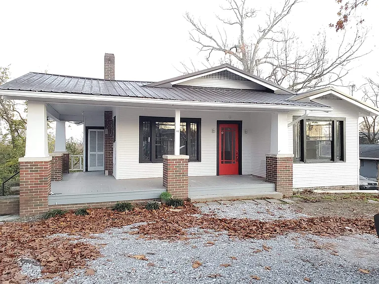 910 S Crest Rd #B — Photo 8