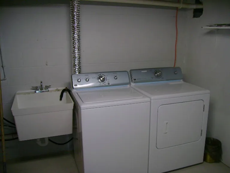 20 Locust Grove Rd #1 — Photo 17