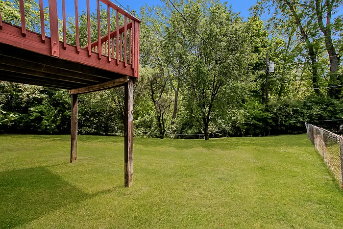 424 Merravay Dr — Photo 9