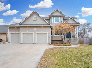 223 Pinecrest Ct, Andover, KS 67002