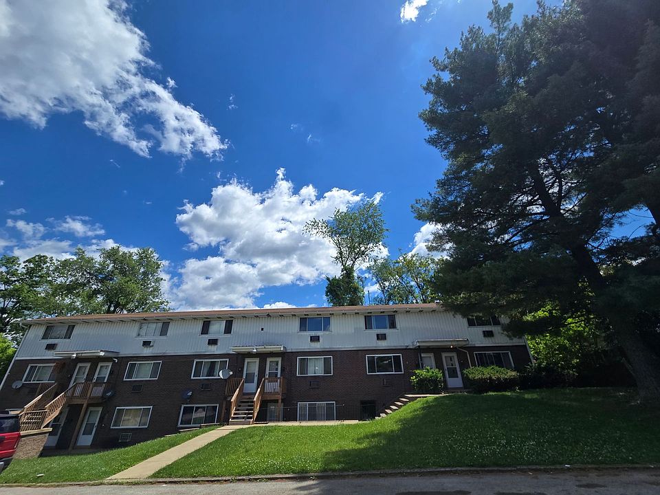 1st image of 305 Aqua Ct #1