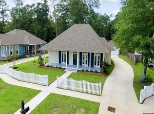 1521 Darlington St, Covington, LA 70433