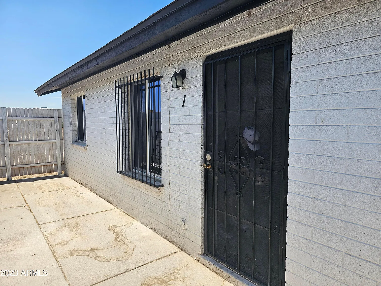 2 bed, 1.0 bath, 800 sqft, $1,500 — Photo 1