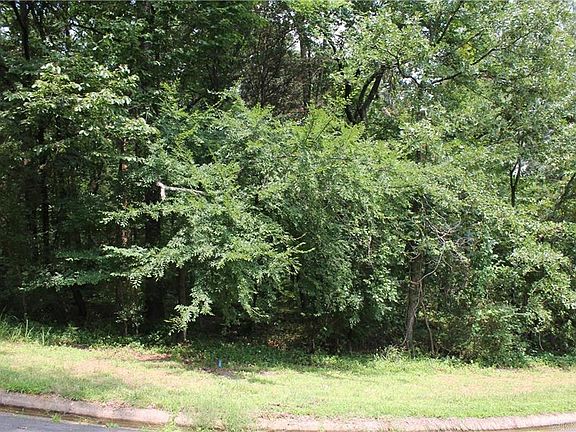 2nd image of 42 & 43 Craigwood Cir