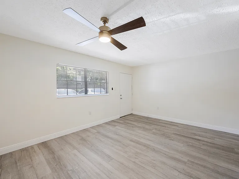 3111 W Horatio St #206 — Photo 7